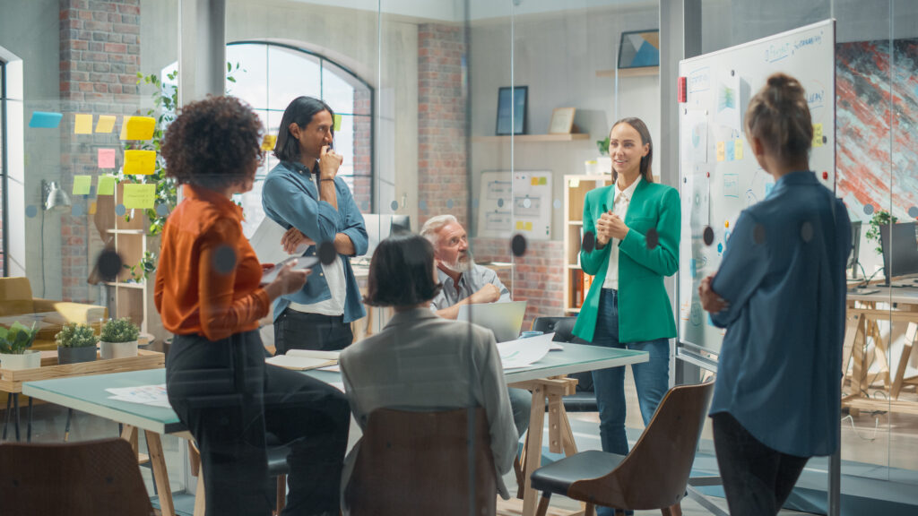 diskussion-besprechungsraum-über-blended-learning-für-das-gesundheitswesen