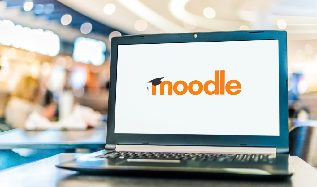 laptop-moodle-lernplattform