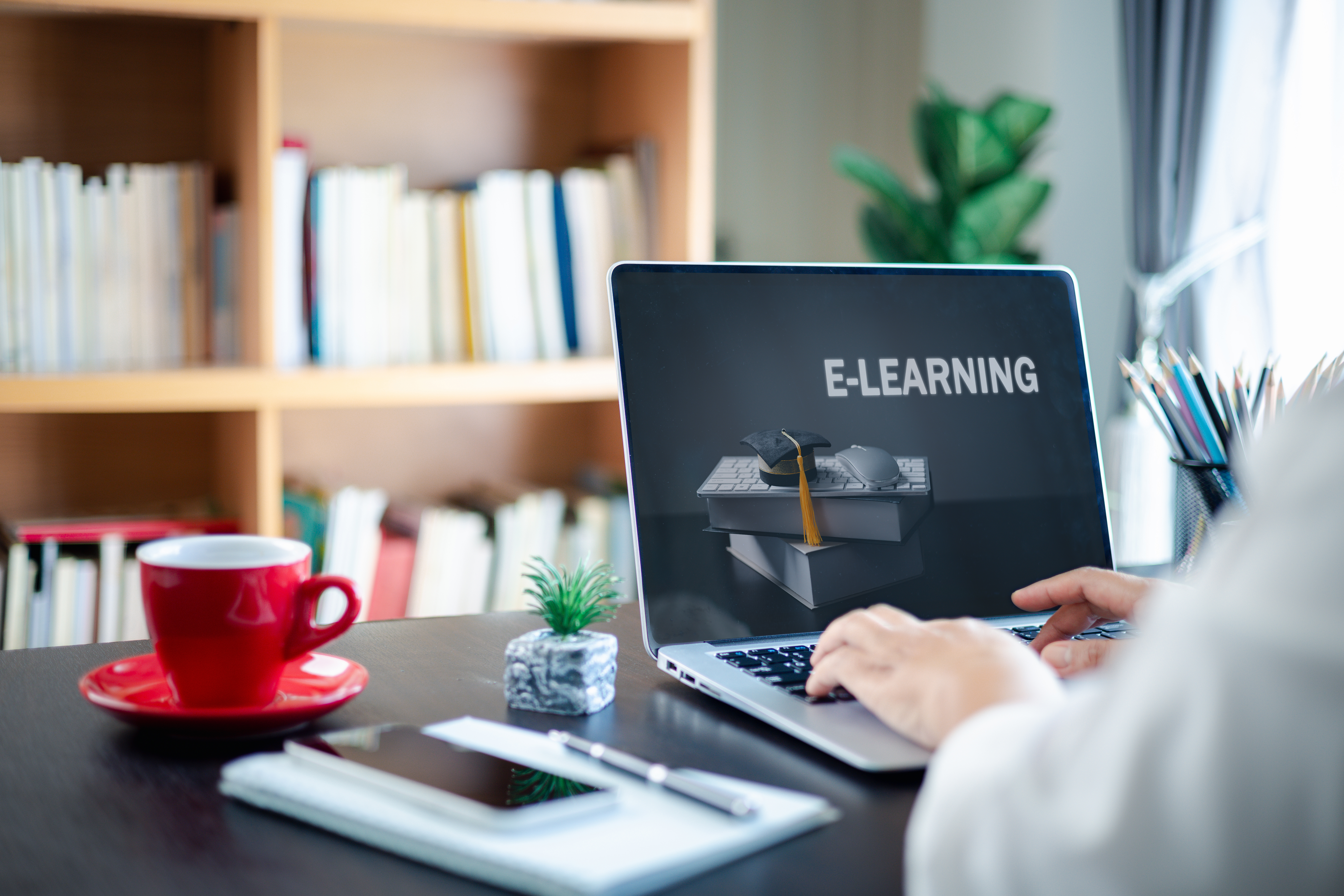 laptop-mit-e-learning